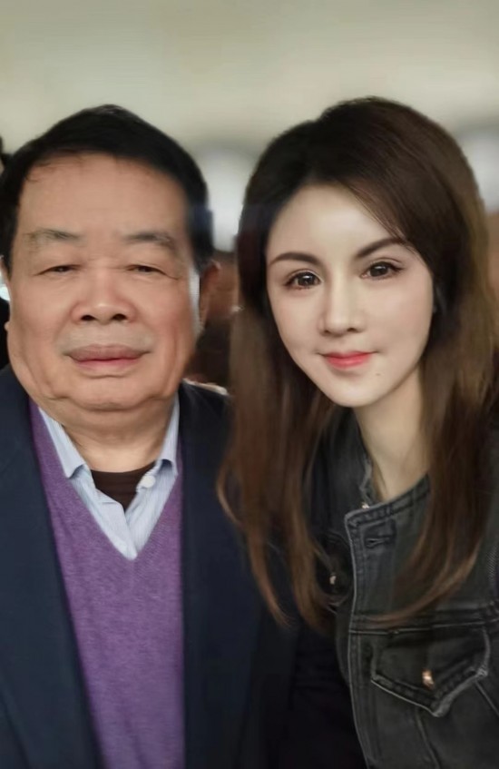 云图片