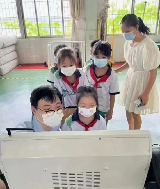 云图片