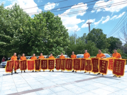 云图片