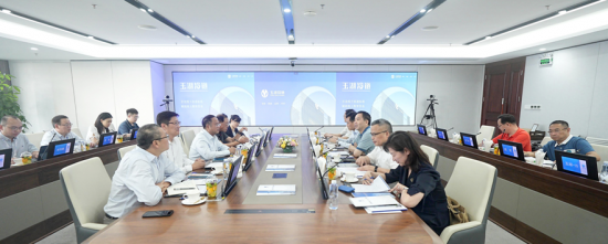 云图片